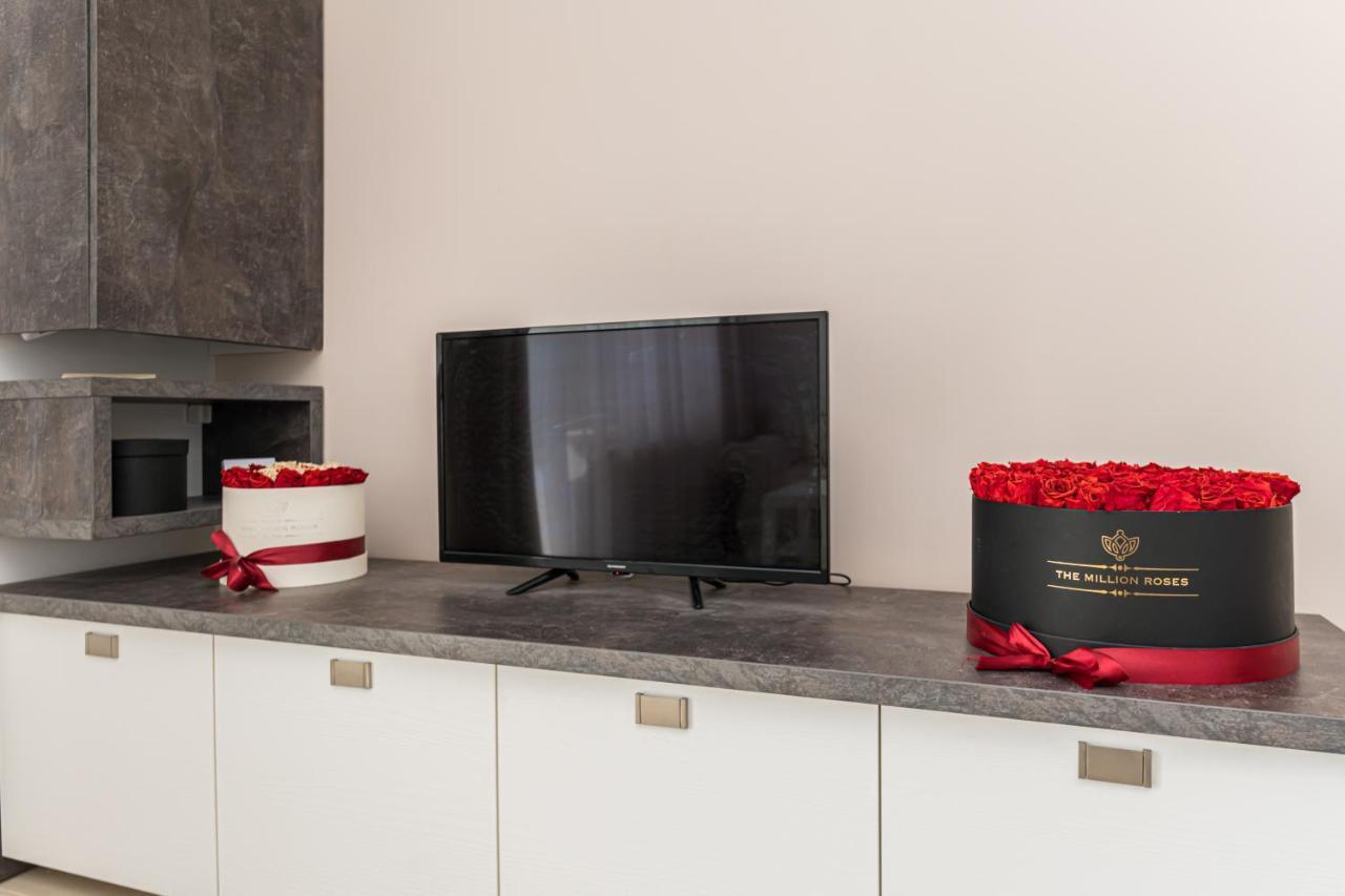 Apartament Belles Roses Brasov Appartement Buitenkant foto